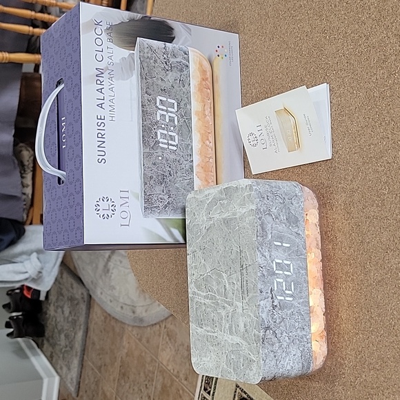 Lomi Other Lomi Sunrise Himalayan Salt Base Clock Poshmark